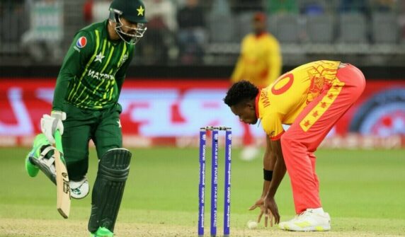 T20 World Cup; Zimbabwe defeated Pakistan, chances of reaching the semi-finals are at stake