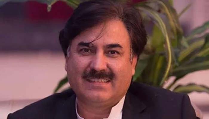 خواجہ آصف نہیں چاہتے کہ مذاکرات کامیاب ہوں: شوکت یوسفزئی نے بالآخر بڑے راز سے پردہ چاک کردیا