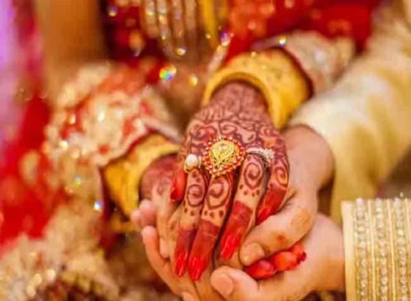 انڈسٹری میں 3 شادیاں آنے والی ہیں: مومن علی منشی کا دعویٰ