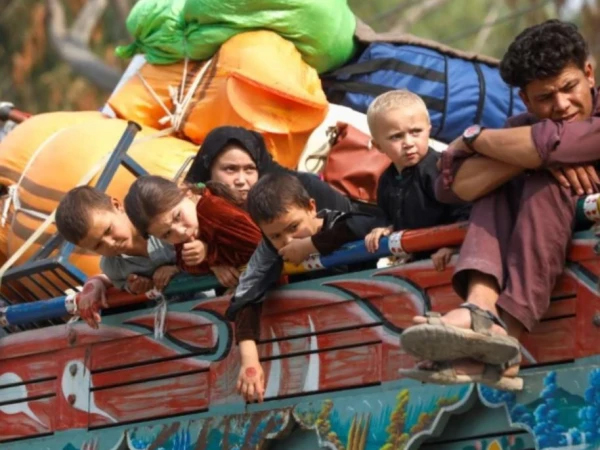 جرمنی کا اہم قدم: پاکستان میں پھنسے 2000 افغان شہریوں کو دوبارہ داخلے کی اجازت