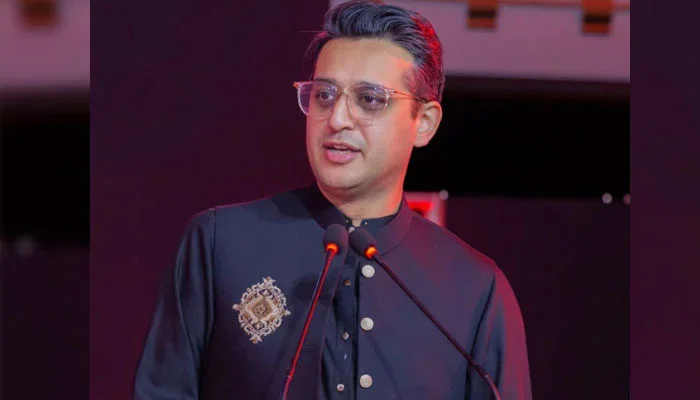 پاکستان آئیڈل 2025 کی میزبانی کا اعزاز سید شفاعت علی کو ملا