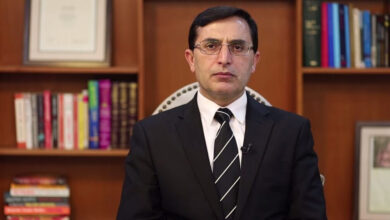 بیرسٹر گوہر کا بڑا اعلان: بانی پی ٹی آئی نے علی امین گنڈاپور کو مستعفی ہونے کا نہیں کہا، پارٹی معاملات میں وضاحت