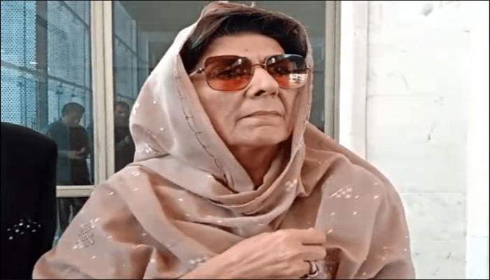 علیمہ خان کا مؤقف: "قانون کی حکمرانی کے لیے تحریک جاری رہے گی، حکومت مذاکرات چاہتی ہے تو بانی سے جیل میں بات کرے"