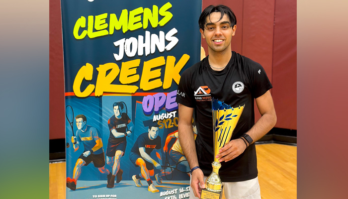 اشعب عرفان کا شاندار کارنامہ، جونز کریک اوپن اسکواش ٹائٹل اپنے نام کر لیا