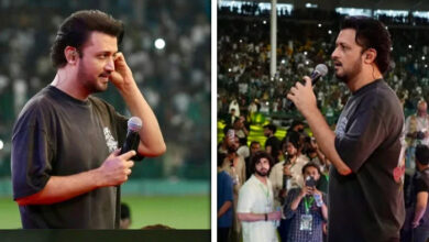 والد کے انتقال کے غم کے باوجود عاطف اسلم نے کراچی نیشنل اسٹیڈیم میں شاندار پرفارمنس دی، مداحوں کی دل جیت لی