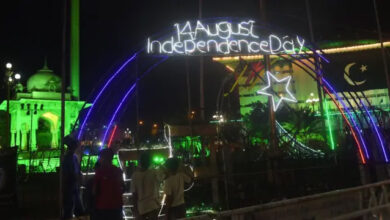 بھارت کے خلاف تاریخی فتح اور 79واں جشنِ آزادی: ملک بھر میں خوشیوں کی لہر، ہر گلی، ہر شہر قومی رنگوں میں رنگ گیا