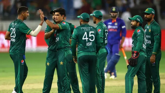 پاکستان کرکٹ بورڈ کا قومی ٹیم کے لیے مضبوط اور باصلاحیت اسکواڈ کا اعلان، تین ملکی سیریز اور ایشیا کپ میں بہترین کارکردگی کی توقع