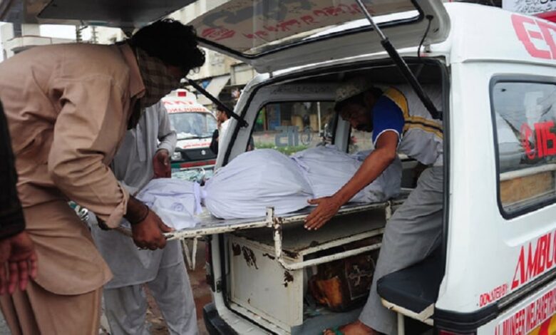 سیلاب زدہ علاقے کے دورے کے دوران اسسٹنٹ کمشنر پتوکی فرقان احمد دل کا دورہ پڑنے سے انتقال کر گئے