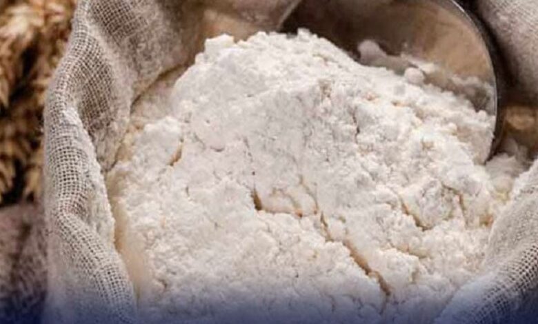 پاکستان میں آٹے کی قیمتوں میں اضافہ، 20 کلو تھیلے کی قیمت 300 روپے تک بڑھ گئی