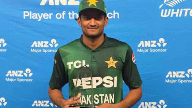 یادگار ڈیبیو: حسن نواز کا پہلا ہی ون ڈے میں میچ فنش، "پلیئر آف دی میچ" کا اعزاز بھی سمیٹ لیا