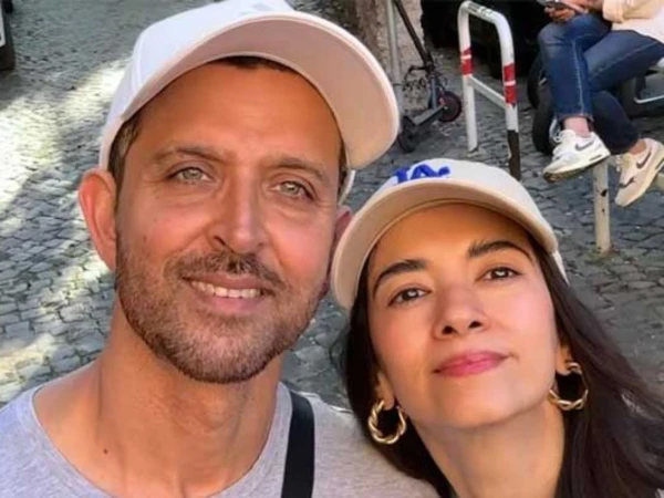 بالی ووڈ اسٹار ریتک روشن نے گرل فرینڈ صبا آزاد کو مہنگے علاقے میں پرتعیش فلیٹ بہت کم کرائے پر دیا