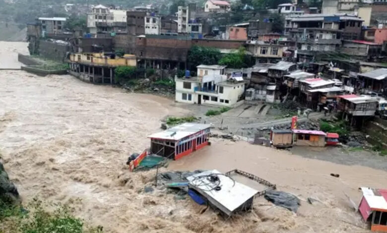 خیبرپختونخوا میں بونیر کے بعدصوابیمیںکلاؤڈ برسٹ سے تباہی، 15 افراد جاں بحق، امدادی کارروائیاں جاری