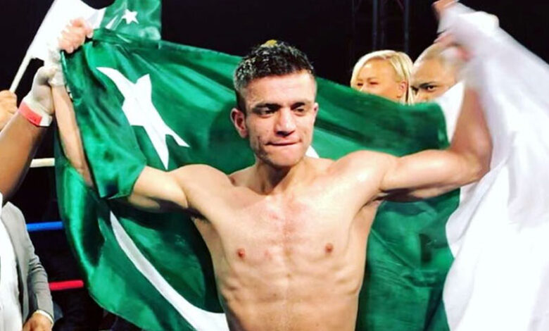 عثمان وزیر نے تاریخ رقم کر دی، ڈبلیو بی سی سلور ویلٹر ویٹ چیمپئن بن گئے